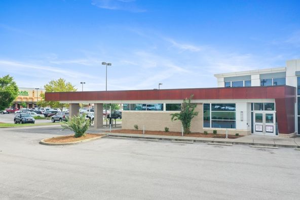 1719 W Main St, Lebanon, TN 37087